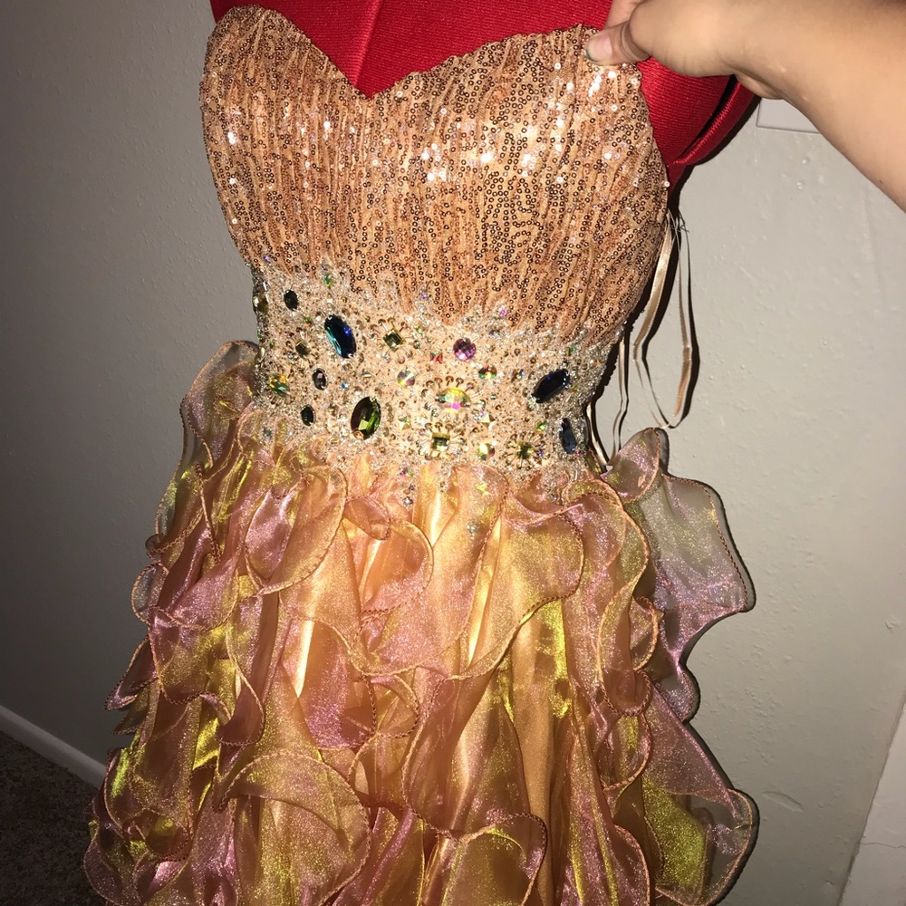 BEAUTIFUL GOLD DRESS